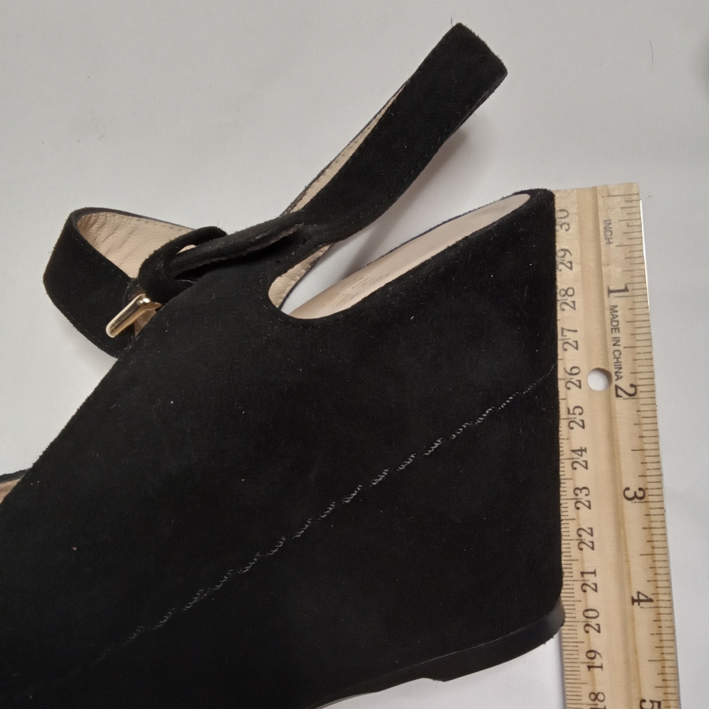 Stuart Weitzman Heels - Picture 4 of 7